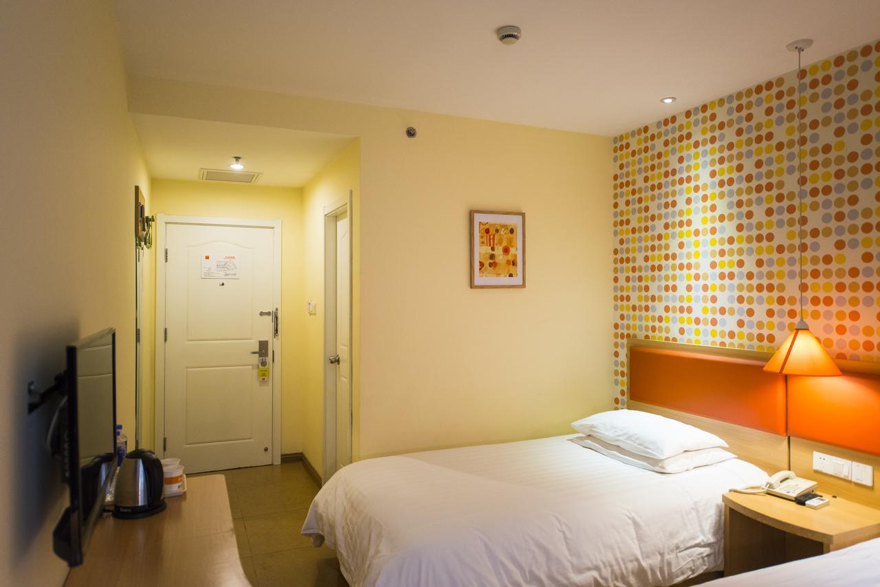 Home Inn Shanghai Lujiabang Road Metro Station Eksteriør billede